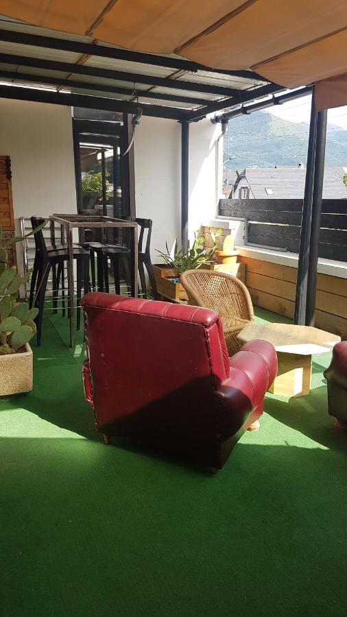 Grand Appartement Sympa Au Coeur De La Vallee Parking Prive Terrasse Plein Sud Argelès-Gazost Buitenkant foto